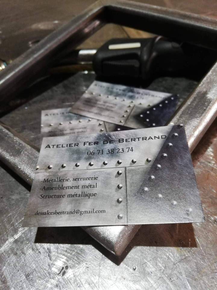 Carte de visite en métal Le Monastier-sur-Gazeille