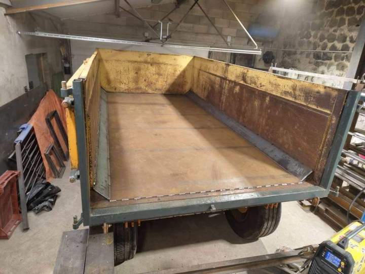 Soudure benne de remorque Le Monastier-sur-Gazeille
